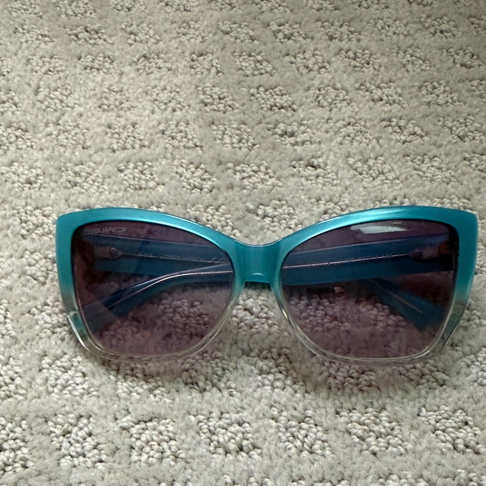 Turquoise Ombre Cat-Eye Sunglasses Dsquared Milan